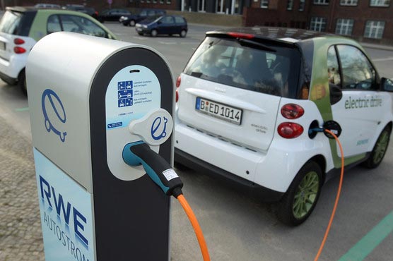 Dunya Tv Print Electric Cars Fail To Rev Up Car Mad Germans
