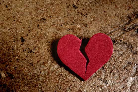 Broken hearts at higher risk of failing: study