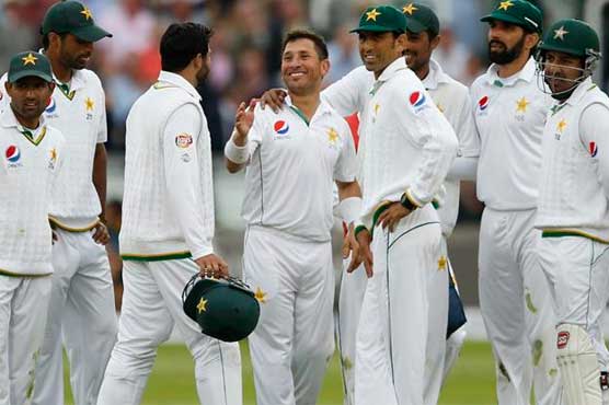 Pakistan smash England in one-off Twenty20 at Old Trafford