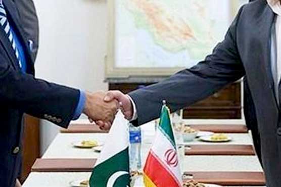 Iran, Pakistan Sign Agreement on Banking and Payment Arrangement