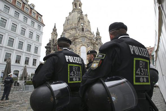 Drunken American probed for Nazi salute in Germany, police say