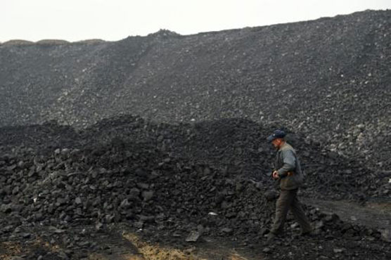 A gas leak has killed at least 18 people working in a coal mine in central China's Hunan province