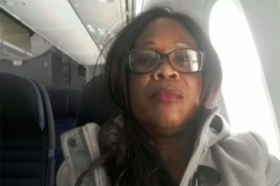 Woman stuck on plane to California rather than Paris