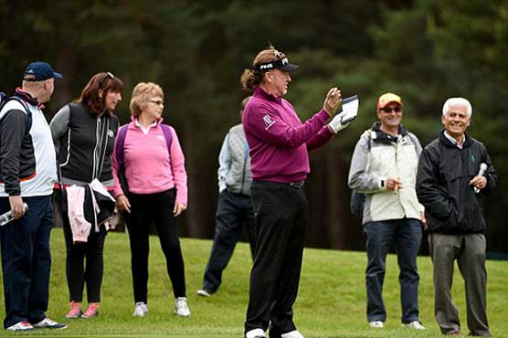 England's Poulter aiming to sort out US Open spot
