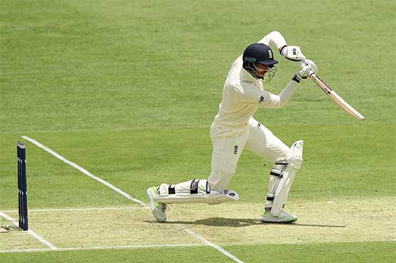 England fight back after Cook's wicket in Ashes Test