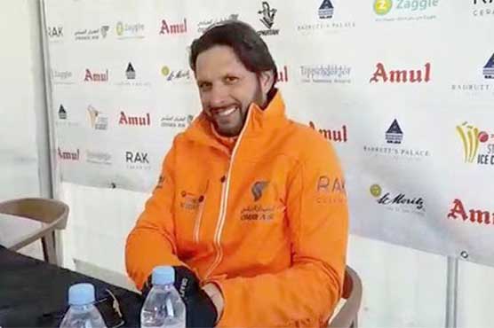 Shahid Afridi's respect for Indian flag will melt your heart