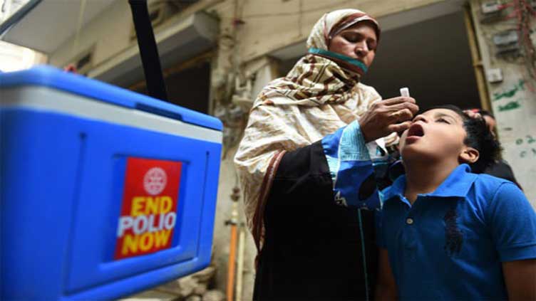Polio workers continue to risk their lives in a bid to rid Pakistan of menacing disease