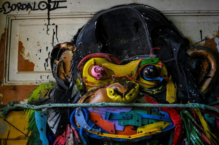 Portuguese artist turns trash into animal sculptures - LifeStyle ...