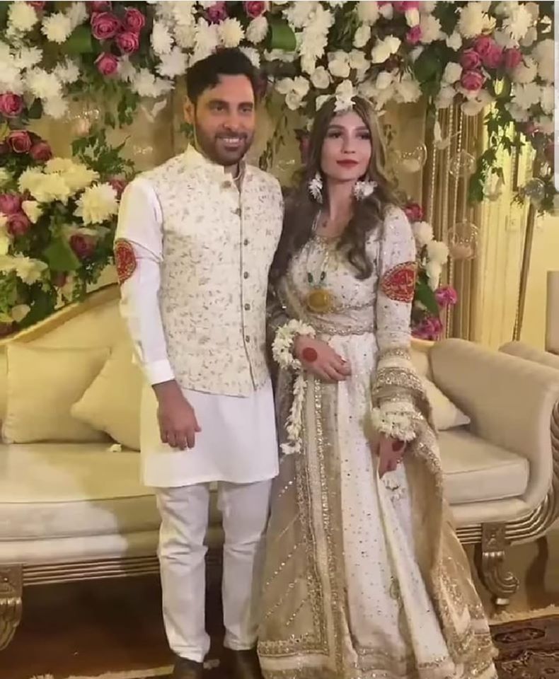 Famous singer Haroon Rashid ties knot