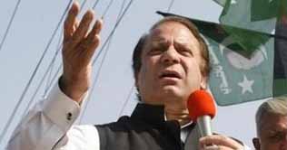 Nawaz urges nation to stand against dictators