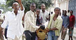 Suicide attack kills three Somali ministers at graduation ceremony 