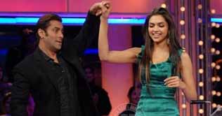 Salman Khan doing 'Kick' with Deepika Padukone