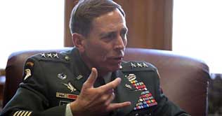 Petraeus praises Pakistans achievements against Taliban 