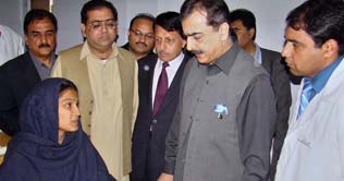 PM visits hospitals to inquire after Multan blast injured