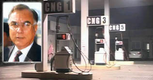 Wattoos CNG station admin manhandles SNGPL staff