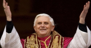 World Jewish Congress slams Benedict over Nazi-era pope