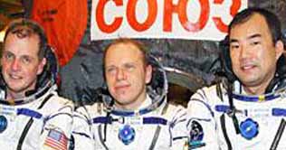 Russian Capsule Docks to Space Station 