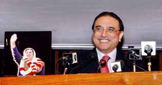 Zardari's stay in Karachi extended till Jan 4