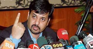 Karachi city government constitutes special fund for Ashura fire affectees