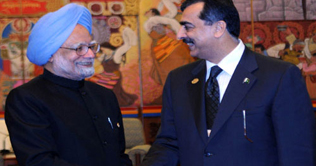 PM Gilani and Manmohan Singh hold one-one-meeting