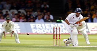 Strauss and Cook dominate play on first day at Lords