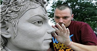 Sculpture of Michael Jackson built infront of Notre Dame Cathedral