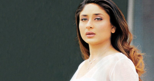 Kareena Kapoor to play politician in new flick  