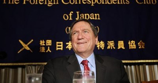 Holbrooke to visit Pakistan, focus is refugees