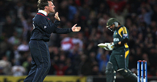 Resurgent England win to stay alive in T20 World Cup