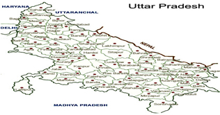 UP:Four hundred policeman clash with one robber