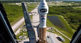 NASA launches unmanned moon shot, first in decade