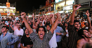 Nation celebrate Pakistan's T20 World Cup victory