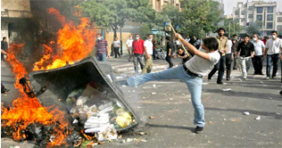 Deadlock between G8 members on Iran's 2009 elections