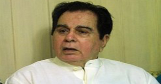 Bollywood icon Kumar in hospital with malaria