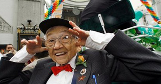 Wizard Of Oz munchkin Mickey Carroll dies