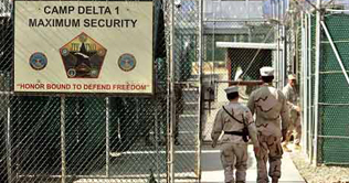 Pentagon says it's on track for closing Gitmo