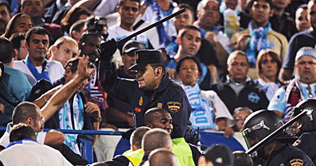 Peru: Football match becomes a wrestling ring