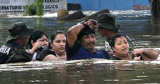 Flooding in Mexico: 3 killed, thousands flee