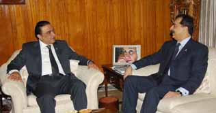 PM Gilani calls on President Zardari