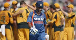 Australia beat India by 6 wickets in 6th ODI