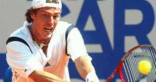 Paris Masters: Safin lives to fight another day