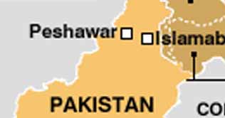 Peshawar: tech colleges teachers protest continues