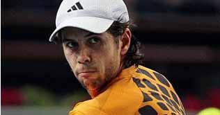 Verdasco, Davydenko close on London as Tsonga lurks
