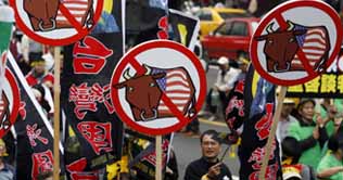 Thousands protest in Taiwan against US beef imports