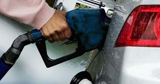 Petrol price decreases by Rs 3.63