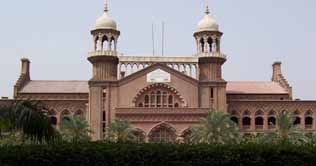 LHC: 8 PCO judges take early retirement