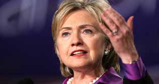 Clinton says US considering working with Taliban 