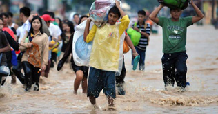 Landslide death toll reaches 299 in Northern Philippines