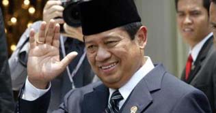 Indonesia's Yudhoyono sworn in for second term