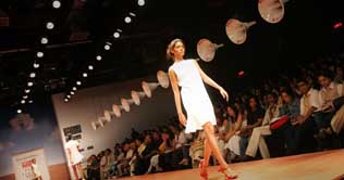 Wills Lifestyle India Fashion Week kicks off 